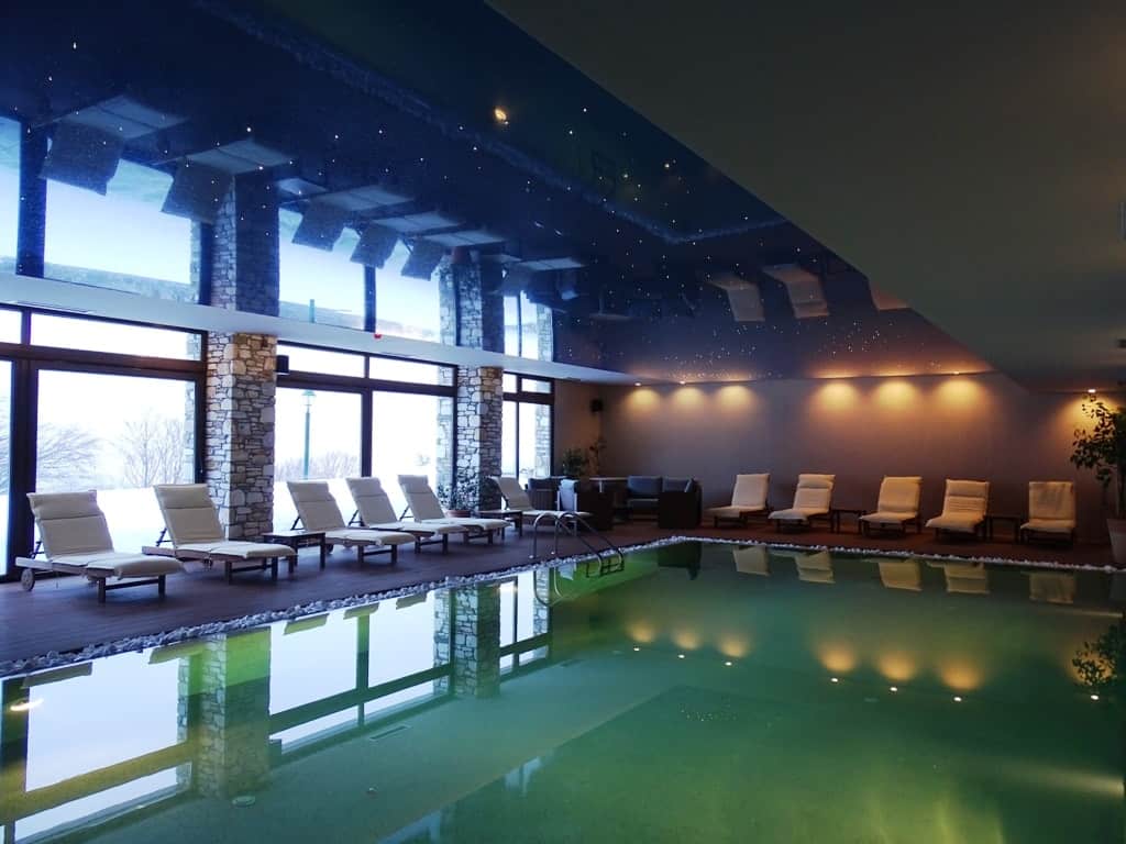 The indoor swimming pool at Manthos Hotel Pelion