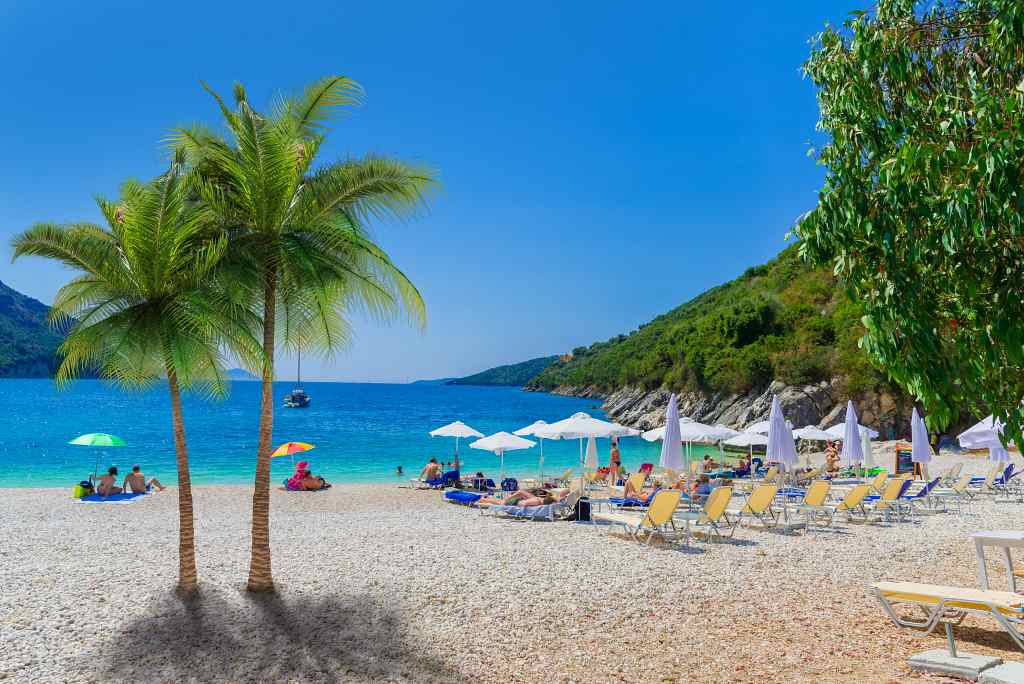 Mikros Poros Gialos beach - best beaches in Lefkada