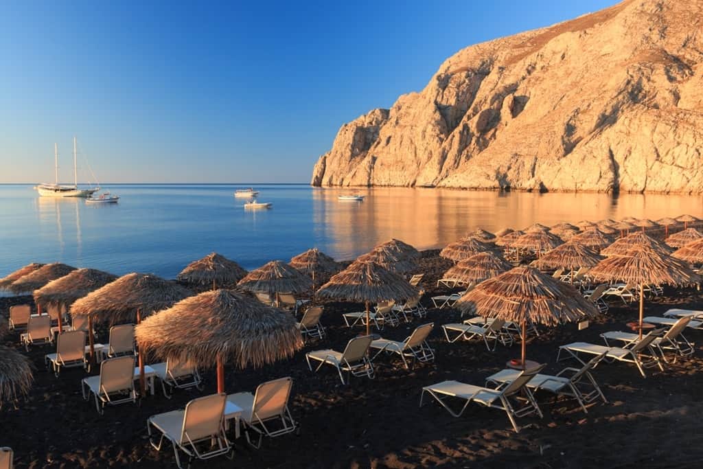 Kamari beach - The best Santorini Beaches