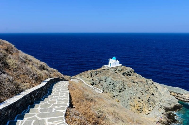 Eftamartyres church, Sifnos