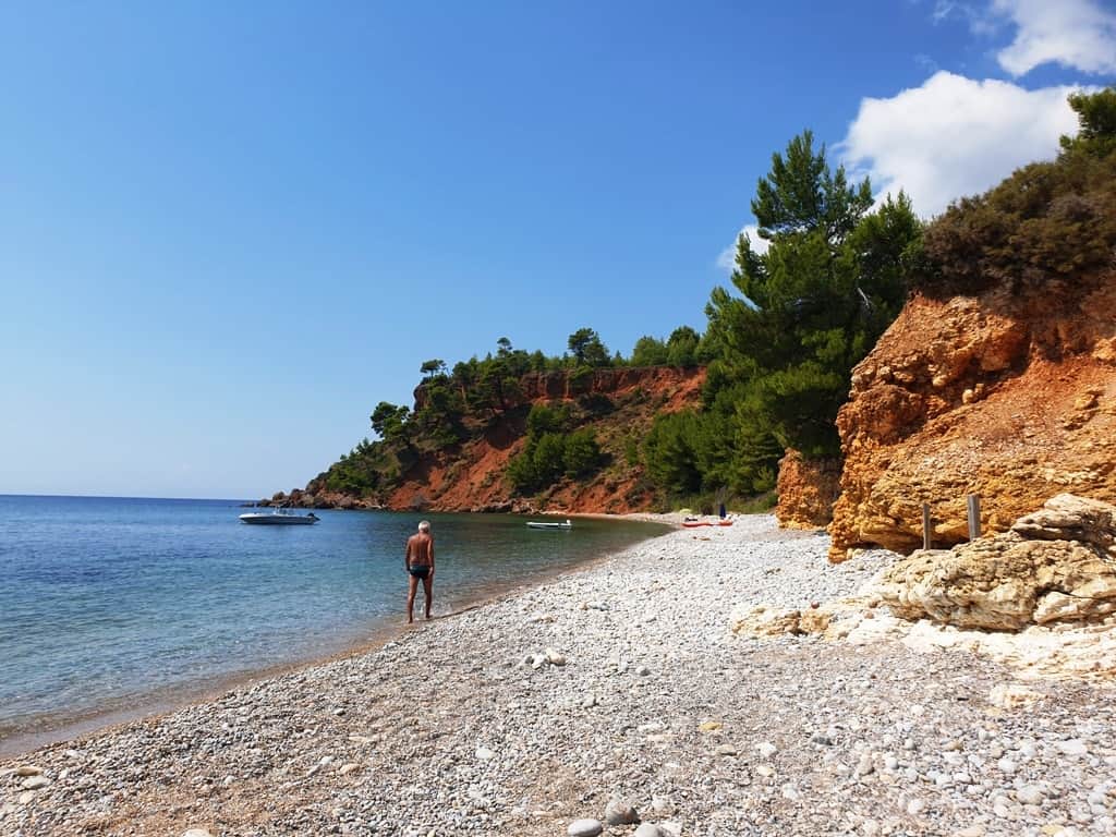 Kokkinokastro cove on Alonissos