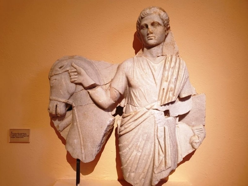 archaeological museum of Syros - Things to do in Syros