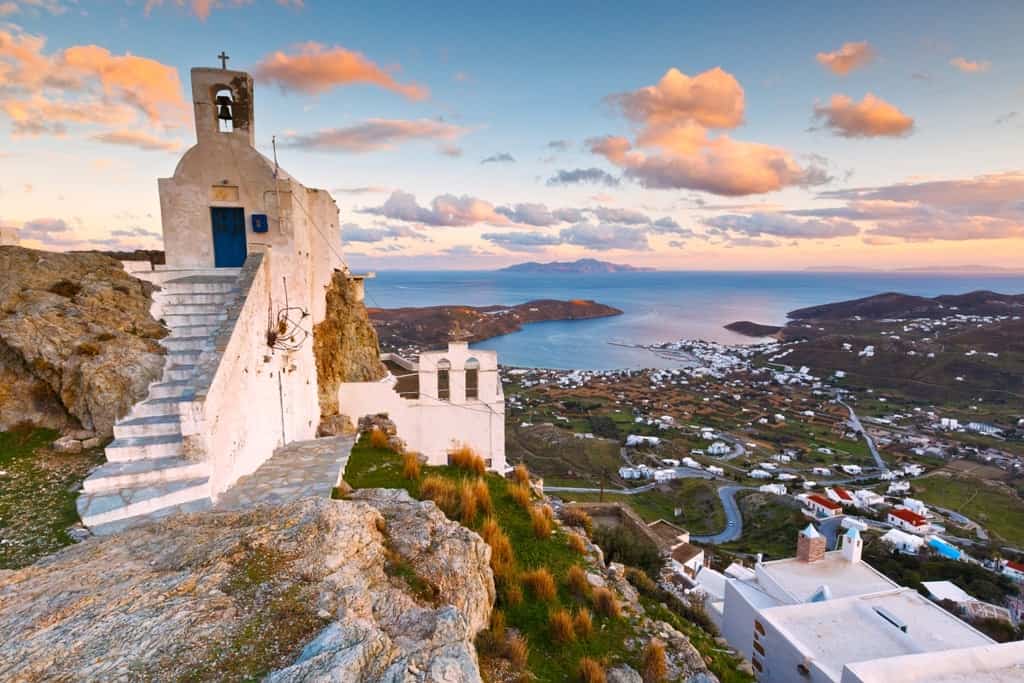 Serifos - Island hopping in the cyclades islands