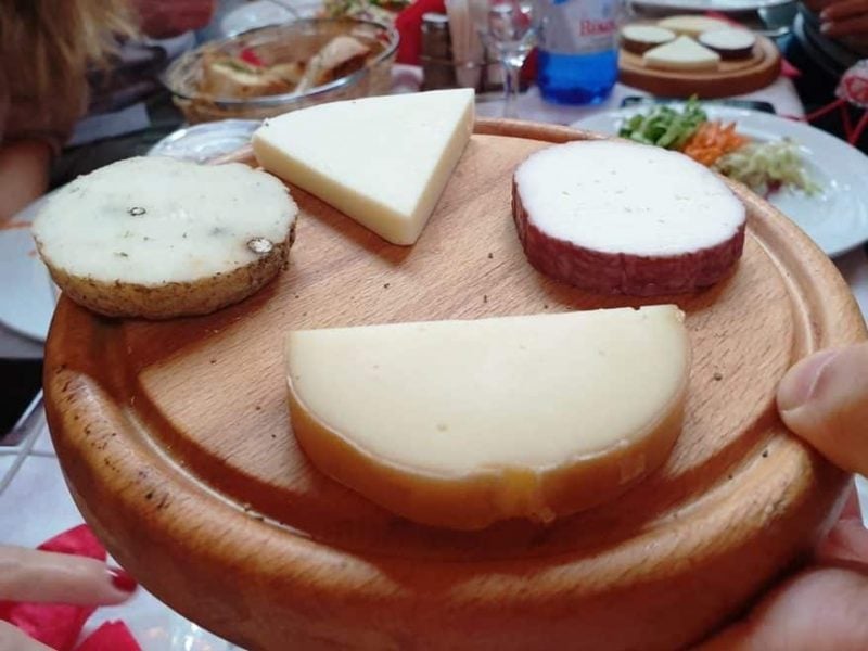 traditional cheeses in Metsovo