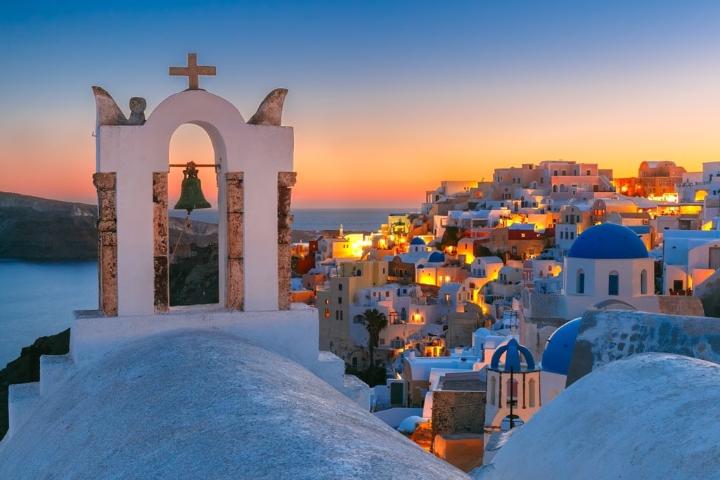 Santorini - Best places to visit in greece