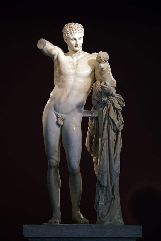 Hermes and the Infant Dionysus - Hermes of Praxiteles