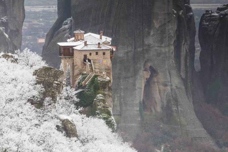 Does It Snow In Greece? - Unfolding Greece
