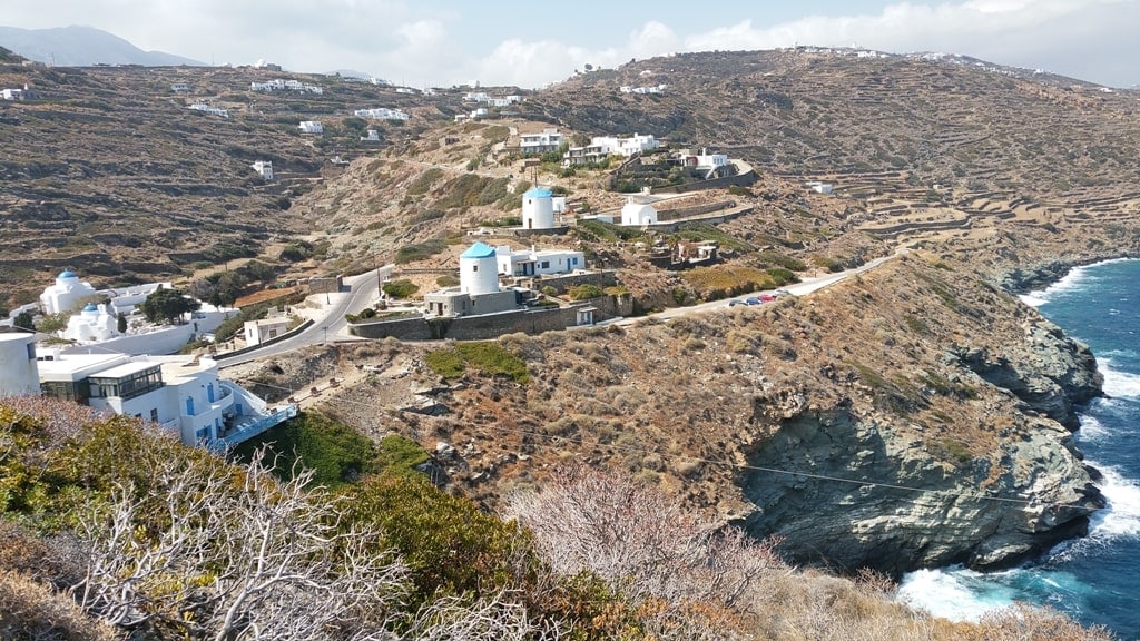 View over Kastro and the windmills in Sifnos - Hiking on the Greek Islands