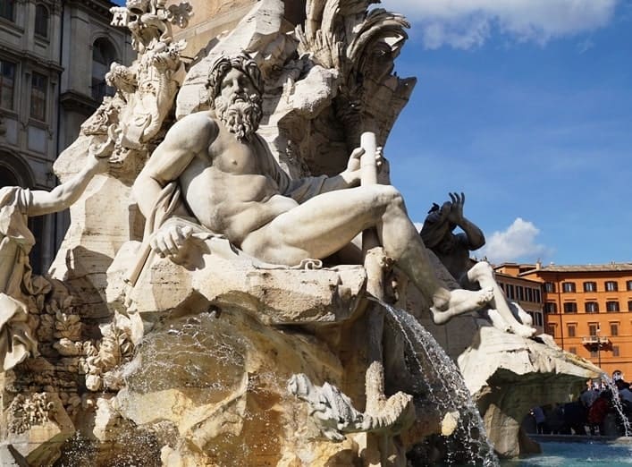Zeus Statue on Piazza Navona 