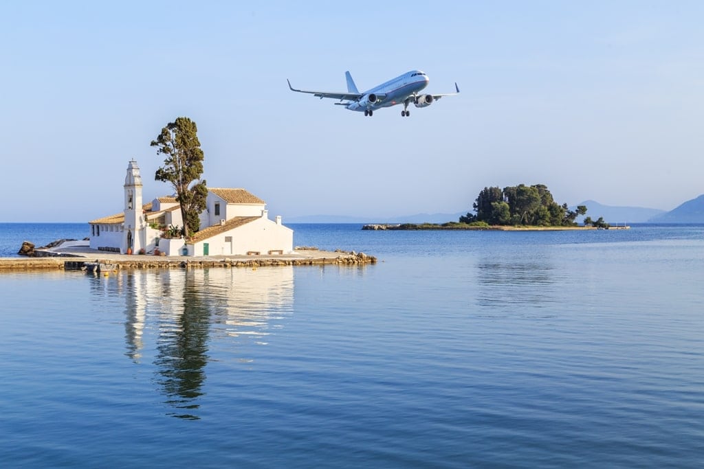 Plane landing in Corfu - Greek islands with airports