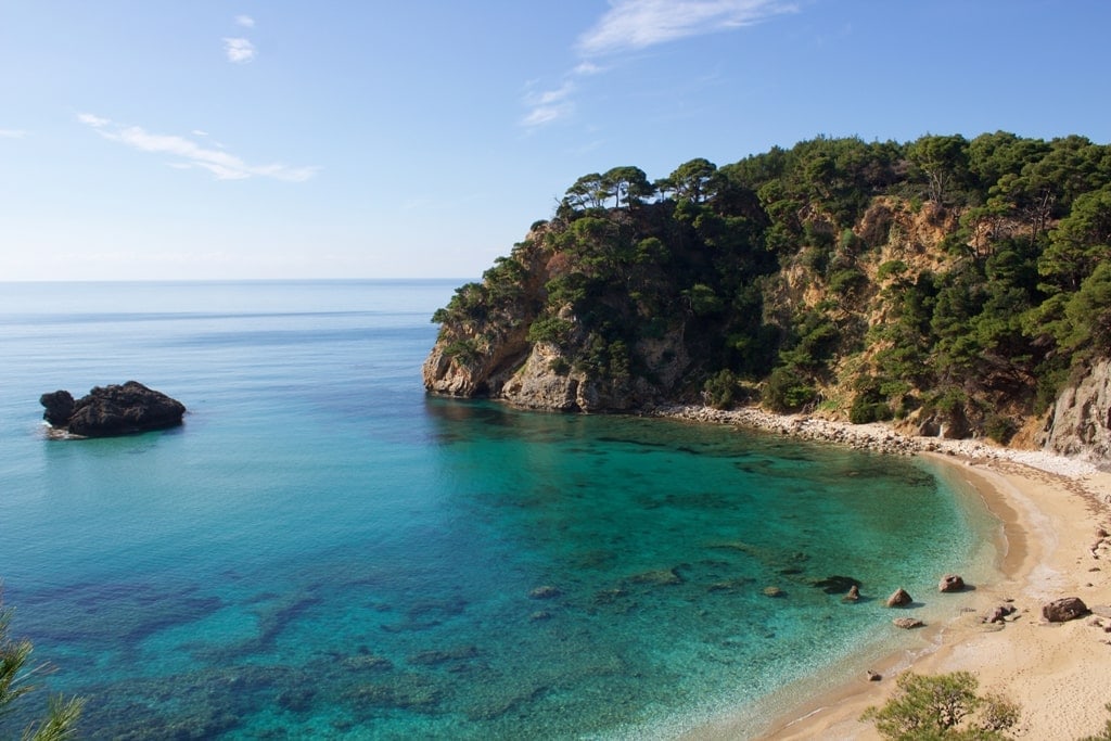 Alonaki Beach In Preveza - Beaches in Mainland Greece