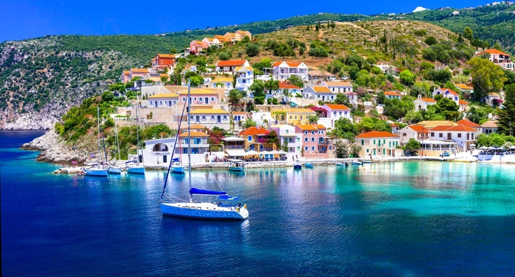 Assos, Kefalonia - Greek islands to visit