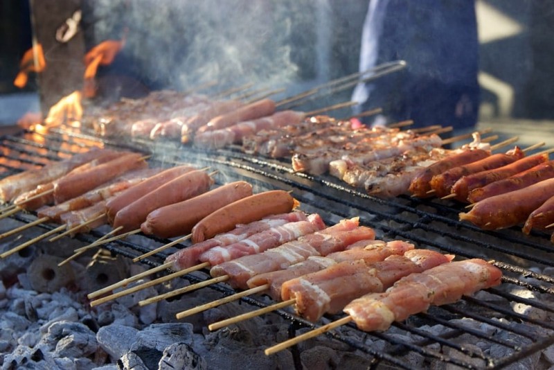 What Is Souvlaki? Everything You Need to Know - Unfolding Greece