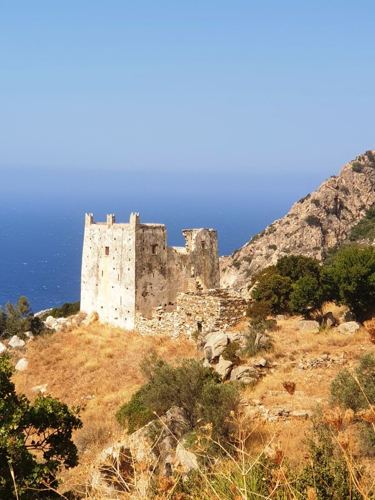 Tower of Ayia - what to see in Naxos