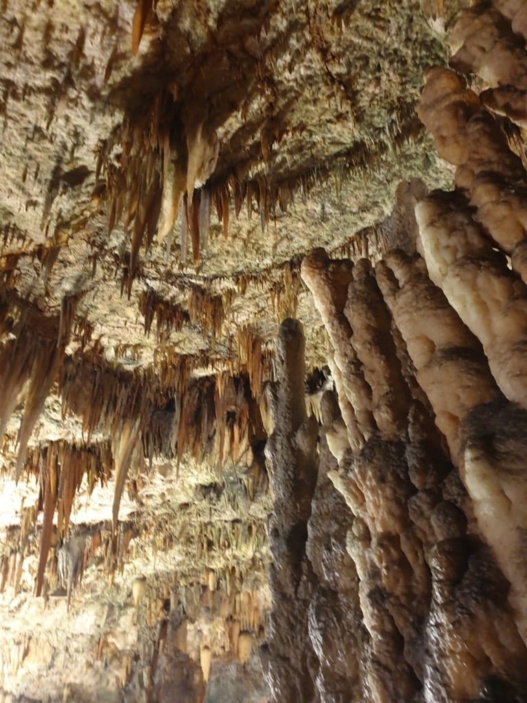 Drogarati Cave in Kefalonia