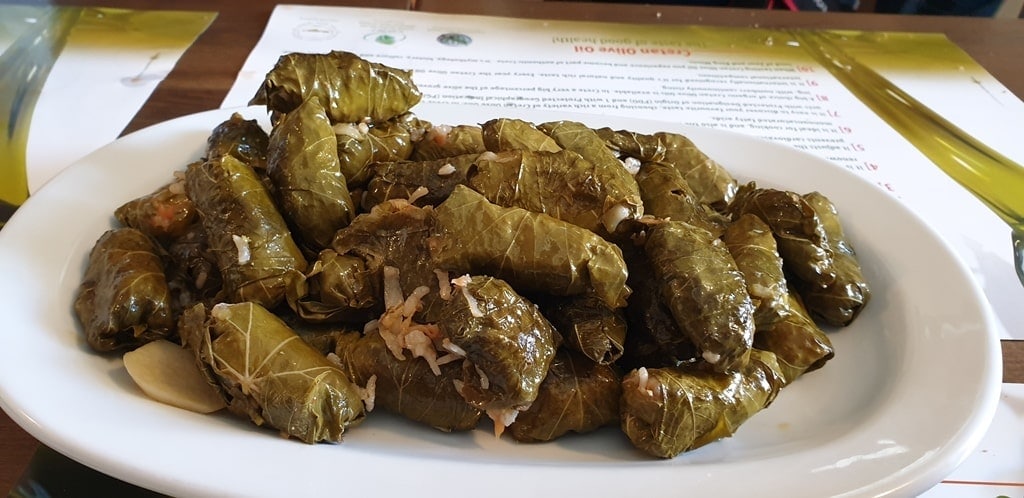 Dolmadakia is a vegeterian dish to eat in Greece