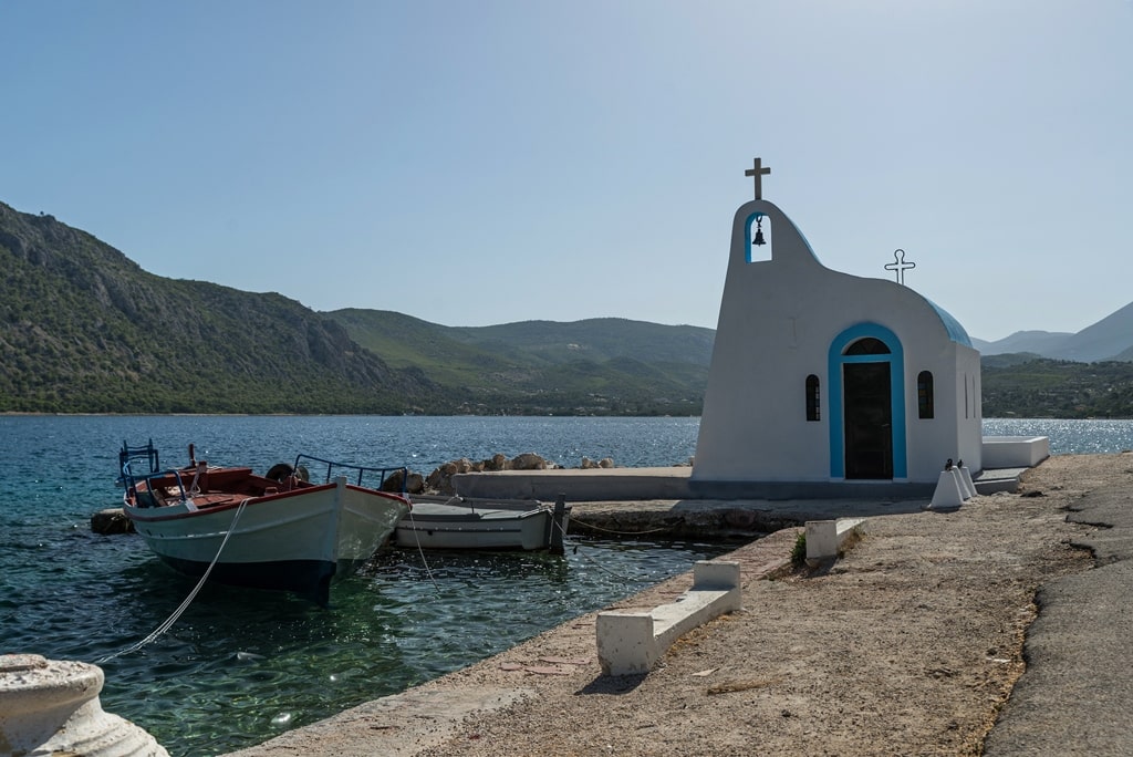 Aghios Nikolaos in Lake Vouliagmeni