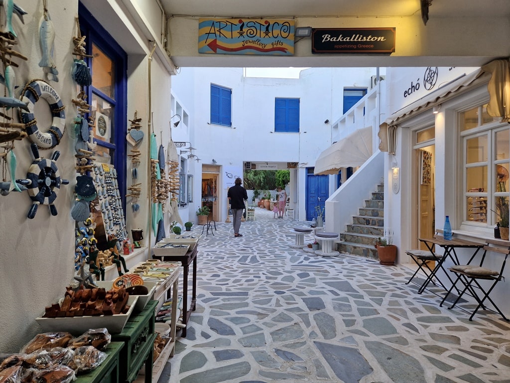 Livadi - things to do in Serifos