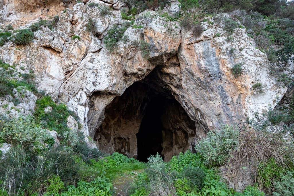 Visit Nestor’s cave near Voidokilia Beach